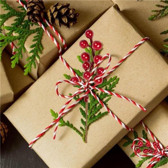 32 Pack Christmas Tree Decorations, Artificial Red Berry Stems 6.5inch - Picture 6 of 6